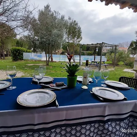 Dom wakacyjny Les De *